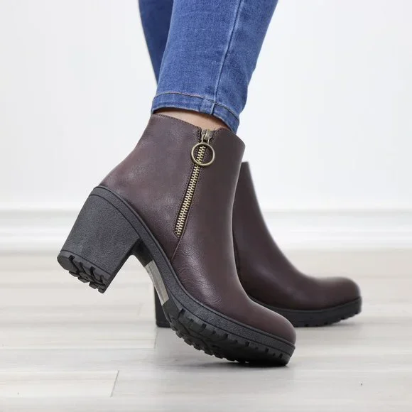 Brown Synthetic Leather Chunky Lug Block Heel Round Toe Ankle Boots - Picture 10 of 11